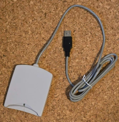 SCM SCR331 USB Common Access Card (CAC) Smart Card Reader Works Well Used Good+ - Image 1 of 3