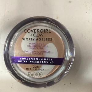 Covergirl & Olay Simply Ageless Foundation, Med-lite - Picture 1 of 2