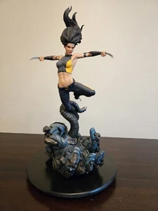Sideshow Exclusive X-23 Statue Premium Format Figure Marvel X-Men - Picture 1 of 9