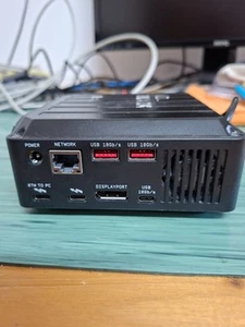 Western Digital WD_BLACK D50 Thunderbolt3 Dock - Bild 1 von 3