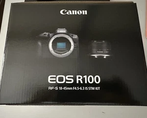 Kit de lentes Canon EOS R100 RF-S18-45 mm F4,5-6,3 is STM cámara sin espejo RF - Imagen 1 de 2