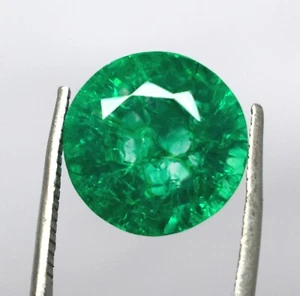 Pietra preziosa sfusa certificata forma ovale smeraldo naturale 8,60 CT - Foto 1 di 4