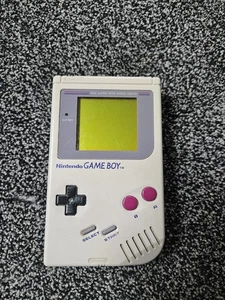 Vintage Nintendo Gameboy Handheld Console - Picture 1 of 8