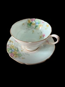 Paragon Cup & Saucer Violetta Light Green - Picture 1 of 4