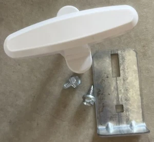 Clopay Garagentor-Hebegriff mit Installationsbeschlägen - Bild 1 von 7