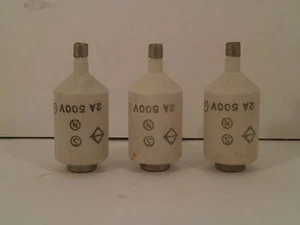 KEMA KEUR *SET OF 3* BOTTLE FUSES 2AMPS / 500 VOLTS - Picture 1 of 3