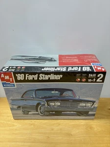 Ford Starliner 1/25 30044 2000 vintage AMT '60 sellado de fábrica - Imagen 1 de 7