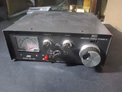 MFJ-969 Deluxe Versa Tuner II - Image 1 of 3