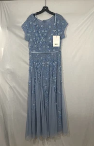 Nuevo con etiquetas Vestido Mac Duggal [10] 14521 Floral Adornado Manga Corta Malla Azul S1971 - Imagen 1 de 11