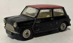 VINTAGE CORGI TOYS 249 BLACK w/ RED ROOF MORRIS MINI COOPER DIECAST MODEL CAR - Picture 1 of 6