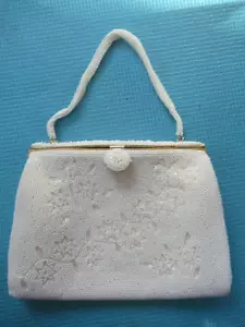 Pochette pochette vintage Magid Pearl bianche con perline - Giappone - Foto 1 di 10