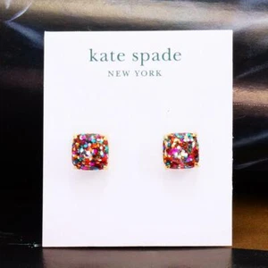 NUEVO CON ETIQUETAS Kate Spade Brillo Mini Pendientes Cuadrados $32 Multicolor - Imagen 1 de 4