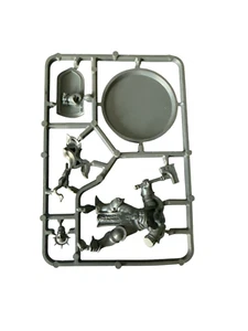 Warhammer Age of Sigmar Stormcast Eternals Liberator Sprue 2014 Figur 993802180 - Bild 1 von 3