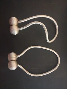 2PCS Magnetic Curtain Tie Backs Clips Ball Buckle Holder Window Home - Picture 1 of 3