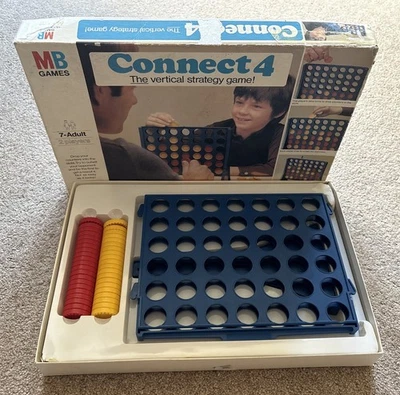 Connect 4 Vintage 1976 MB Games Board Game - one yellow piece missing - Image 1 of 4