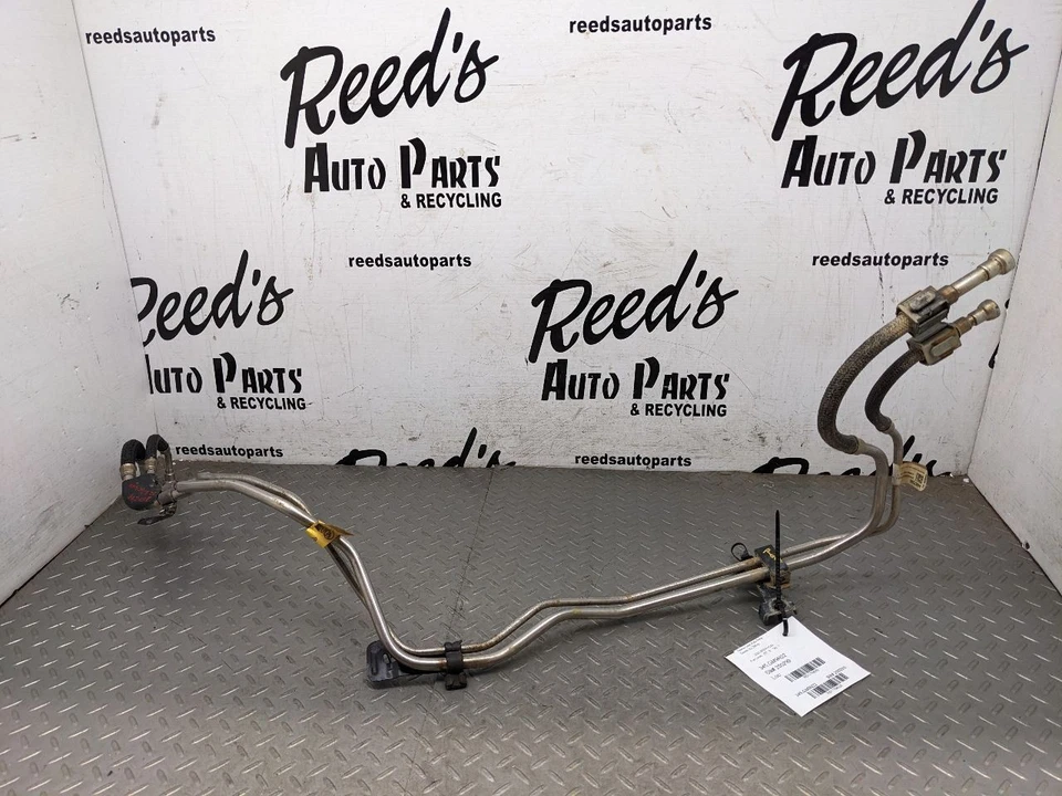 GMC SIERRA 2500 HD 2020-2025 6,6 L diésel alimentación de combustible y manguera de retorno Pip117 Foto 1 de 4