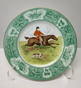 VTG Wedgwood Bone China Green Whipper Dog Horse Dinner Plate Gold Trim 10 1/2" - Picture 1 of 13