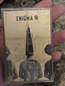 Enigma – Le Roi Est Mort, Vive Le Roi! CASSETTE - Picture 1 of 9