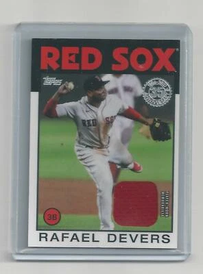 Rafael Devers Topps 2021 Series 1 1986 Topps Relic  Red Sox  - Image 1 of 2