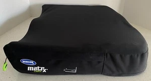 18” x 17” Invacare Matrx LIBRA Elektrischer Stuhl Sitz Unterseite GEL Kissen Polster - Bild 1 von 11