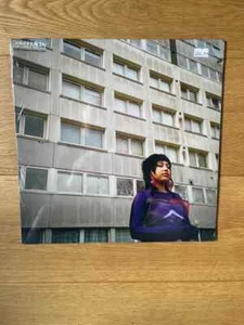 HOLLIDAY, Delilah - Invaluable Vol 1 & 2 - TRANSLUCENT BERRY VINYL LP - Imagen 1 de 3
