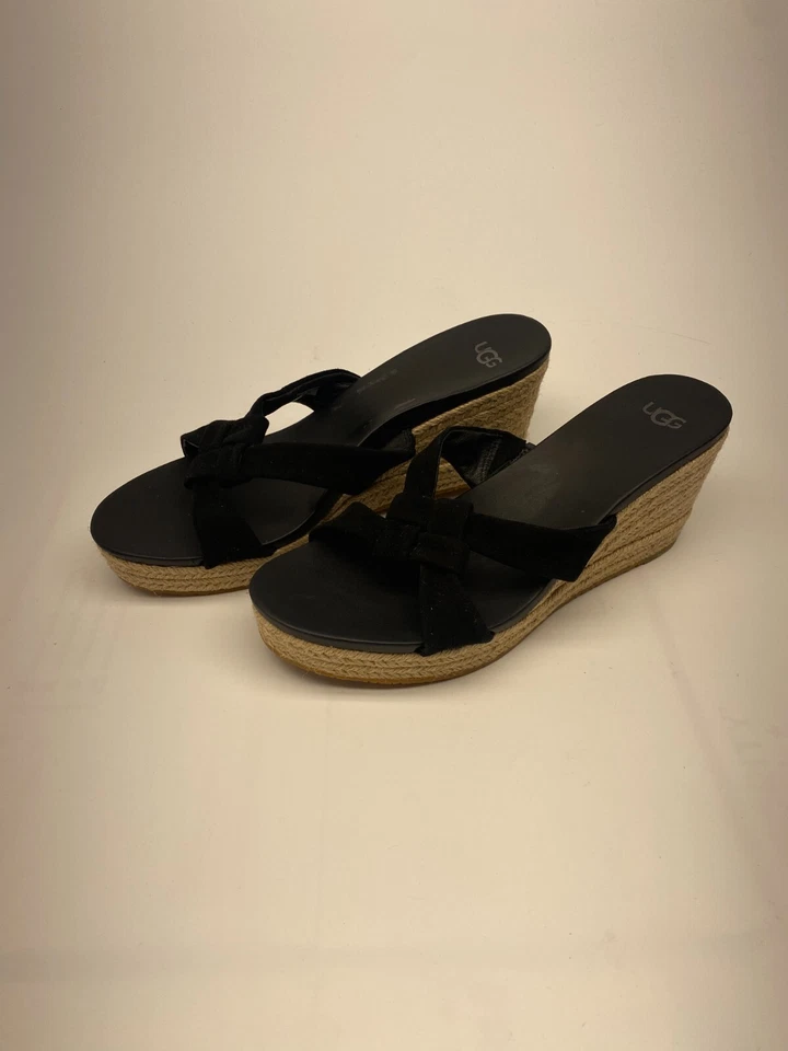 Alpargata UGG Niyomee negra para mujer con cuña deslizable talla 10 Foto 1 de 4