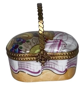 VTG LIMOGES PEINT MAIN CHAMART EXCLUSIVE PICNIC BASKET BOX - FRANCE - EXC - Picture 1 of 7