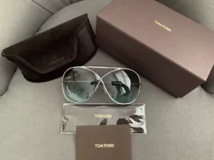 NUEVO CON ETIQUETAS RARAS GAFAS DE SOL TOM FORD TF 200 14B CATHERINE MONTURAS PLATEADAS DEGRADADAS - Imagen 1 de 5