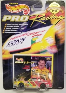 Terry Labonte  #5 Kellogg's 1997 Hot Wheels Pro Racing 1st Edition Speedway Car - Picture 1 of 3