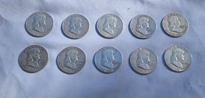Lot of 10 Franklin half dollars in circulated condition date ranges 1954-1963 - Image 1 of 2