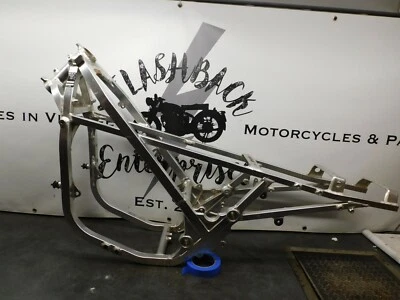 Cuadro Suzuki Gamma RG 250 RG250 2455      Foto 1 de 4