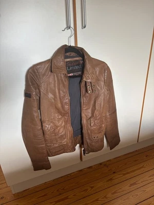 CHAQUETA DE CUERO SUPERDRY LIMITED JAPÓN × DISEÑO BRITÁNICO S motocicleta militar Foto 1 de 4