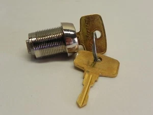 Snap-On Tool Box Cylinder Lock w/ 2 Keys (Y-4 Series/Code) - Picture 1 of 8