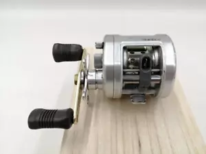 Shimano Calcutta200 Double Shaft Reel - Picture 1 of 7