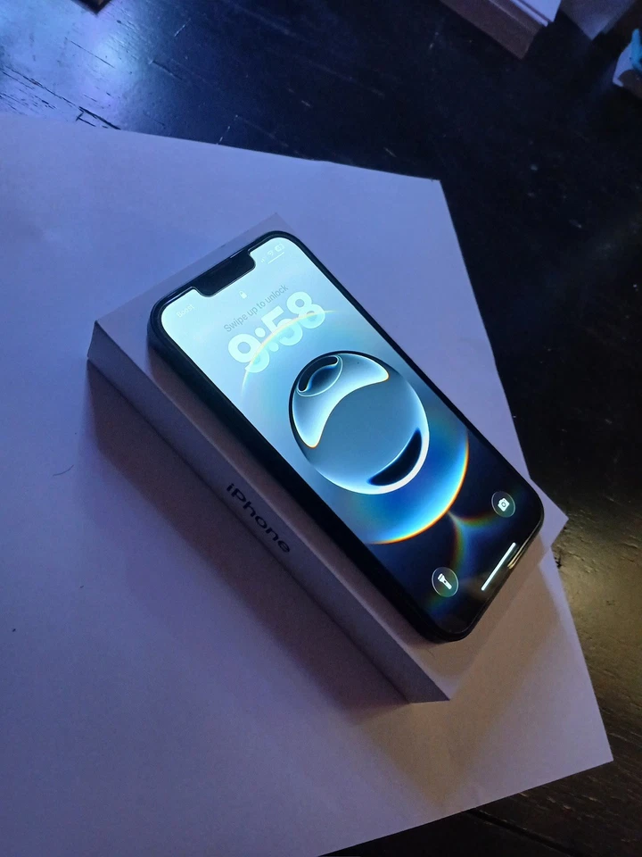 Apple iPhone 16e - 128 GB - Black (Boost Mobile) - Image 1 of 3