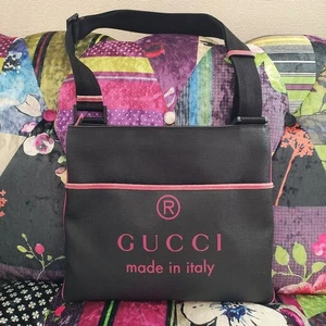 Gucci Shoulder Bag Black Pink Recycled Leather Logo Used 530g Italy - Picture 1 of 9