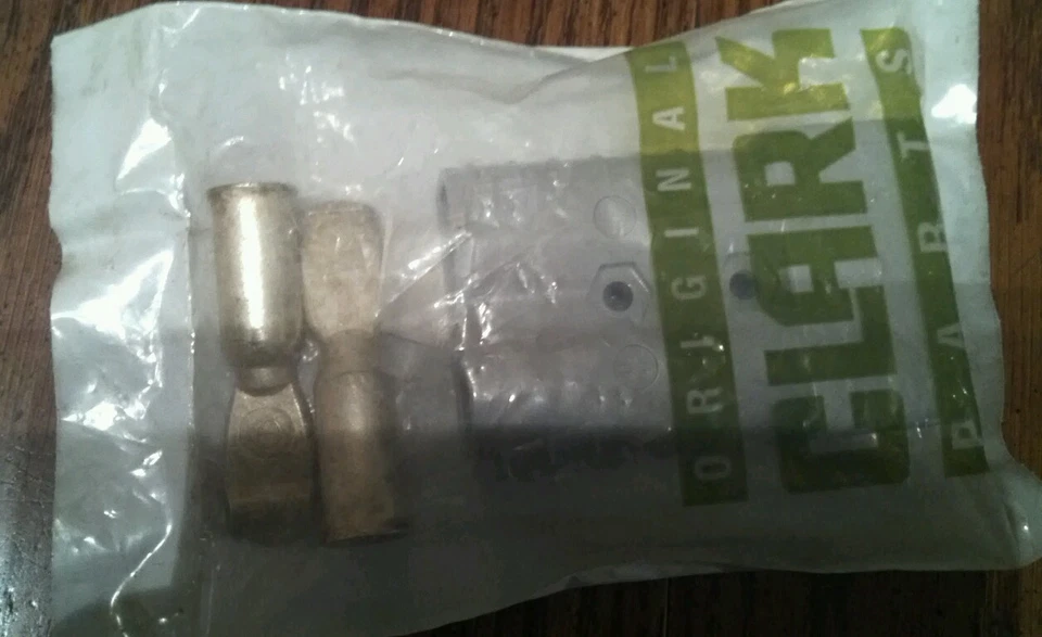 Clark 2751863, Conector CN3/0 Gris Foto 1 de 2