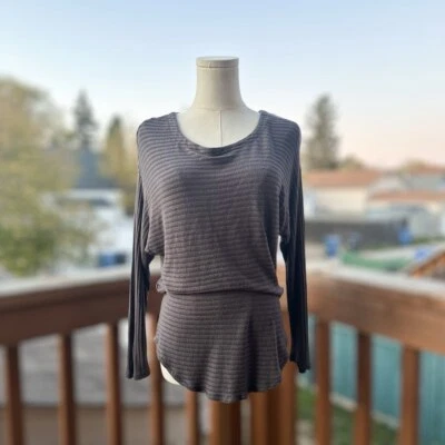 Suéter tejido manga larga acanalado gris ruido Anthropologie Silence + para mujer talla S Foto 1 de 4