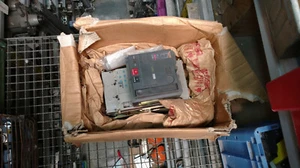 Merlin Gerin NS630H circuit breaker - Picture 1 of 6