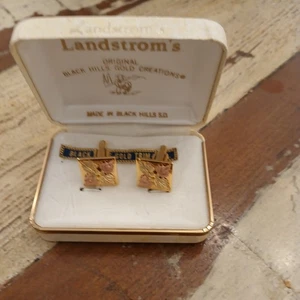 10K Landstrom's Black Hills Gold Pink & Green Leaf Cufflinks In Box - Picture 1 of 2