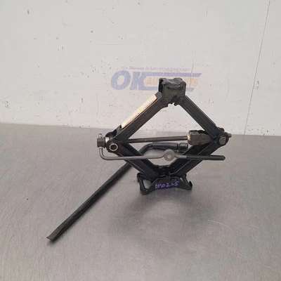 05 2005 FORD TBIRD THUNDERBIRD JACK AND LUG WRENCH - Image 1 of 4