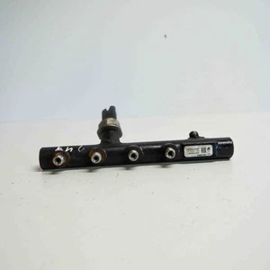 Carril de combustible MERCEDES-BENZ A W176 175213876R 1,5 diésel 80 kW 2014 11265077 - Imagen 1 de 6