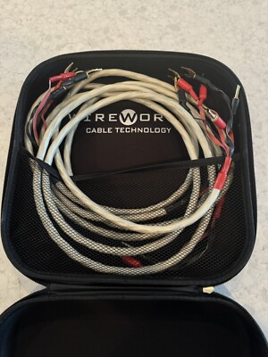 Wire world Solstice 7 Speaker Cable, 8ft X2 C...
