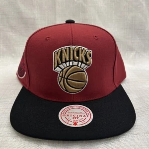 New York Knicks Mitchell & Ness NBA Snapback Hat 2Tone Hardwood Classics Cap - Picture 1 of 5