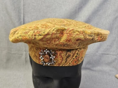 Broche boina vintage Mr. John sombrero ajustado para mujer pequeño amarillo cachemir años 60 Foto 1 de 4