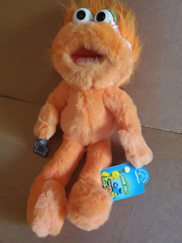 Vintage 1994 Sesame Street ZOE 13" PLUSH Doll  NEW w/ TAGS Jim Henson APPLAUSE Cover