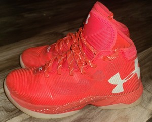 red under armour shoes youth