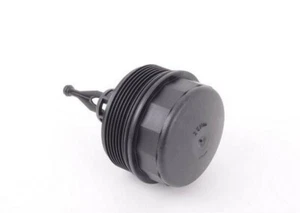 Oil Filter Housing Cap for Mercedes W204 W164 W211 E320 GL320 ML320 R320 - Picture 1 of 3
