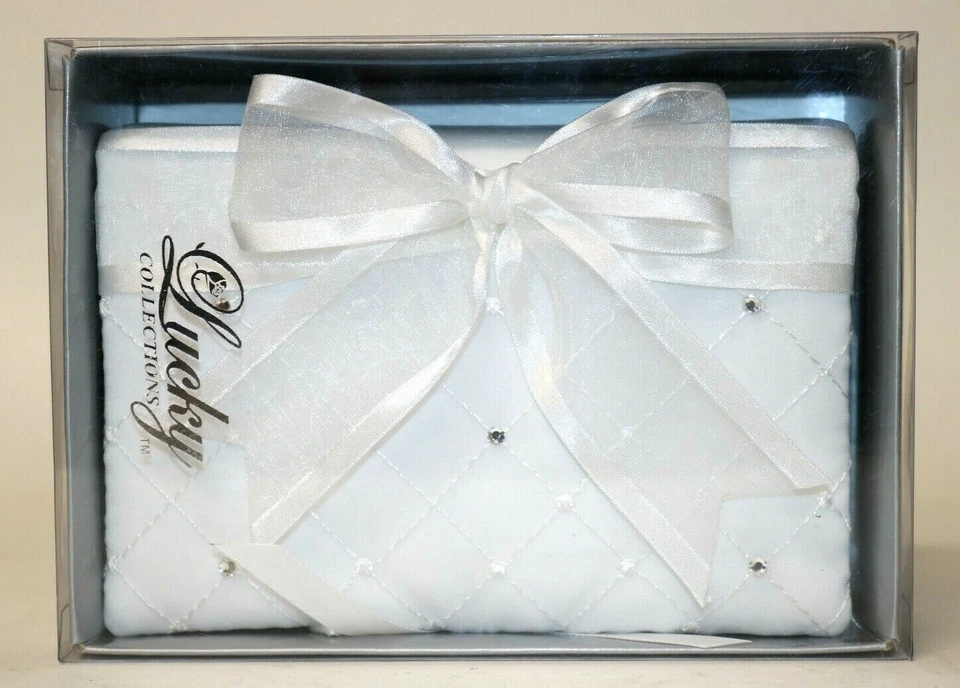 Vestido Formal Familia Santa Biblia Boda Regalo Blanco Plata - Edición San Francisco  Foto 1 de 4