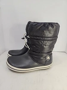 Crocs Boot Size 6M Snow Boot Round Toe Black Synthetic Women - Picture 1 of 4